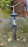 Vintage Schwinn Jaguar women's cruiser bicycle - thumbnail 2 of 9