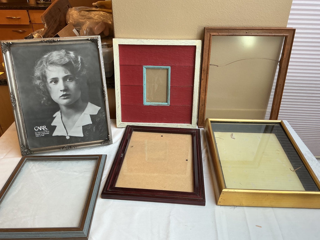 Blank Frames - image 2 of 9