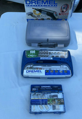 Dremel And Bits - Image 1 of 4