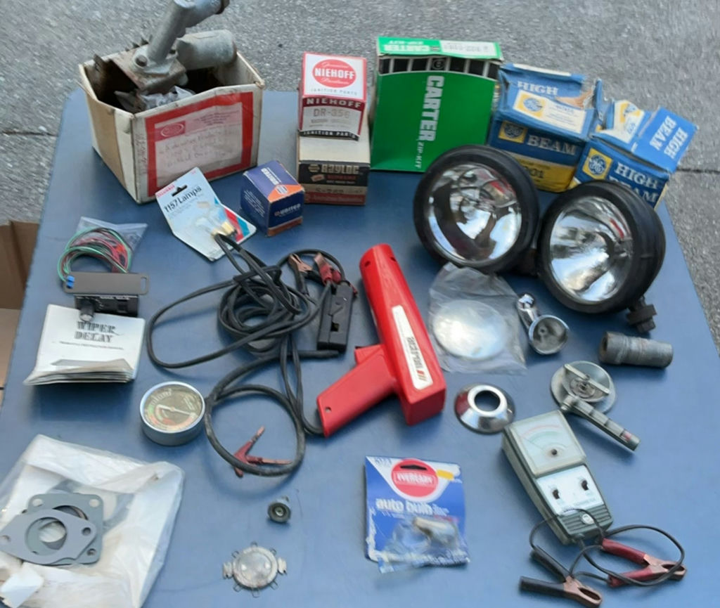 Vintage Auto Parts - image 1 of 5