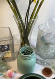 Flower arranging - thumbnail 5 of 5