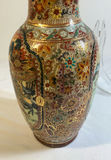 Assorted Asian decorative ceramics: vase, plates, and dish - thumbnail 7 of 11