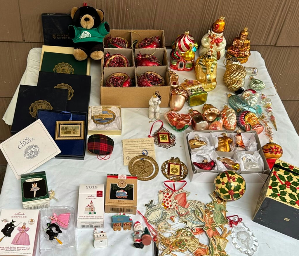 Christmas Lot - image 6 of 14