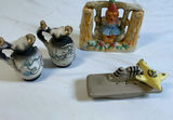Assorted Ceramic vintage and antique Salt & Pepper Shakers - thumbnail 7 of 7
