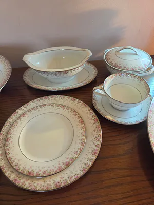 Noritake Fine China - Image 1 of 7