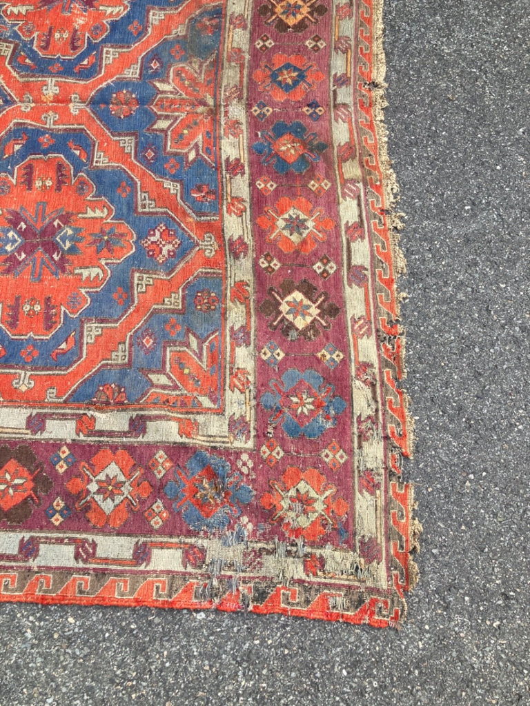 Persian-style geometric area rug - image 3 of 6