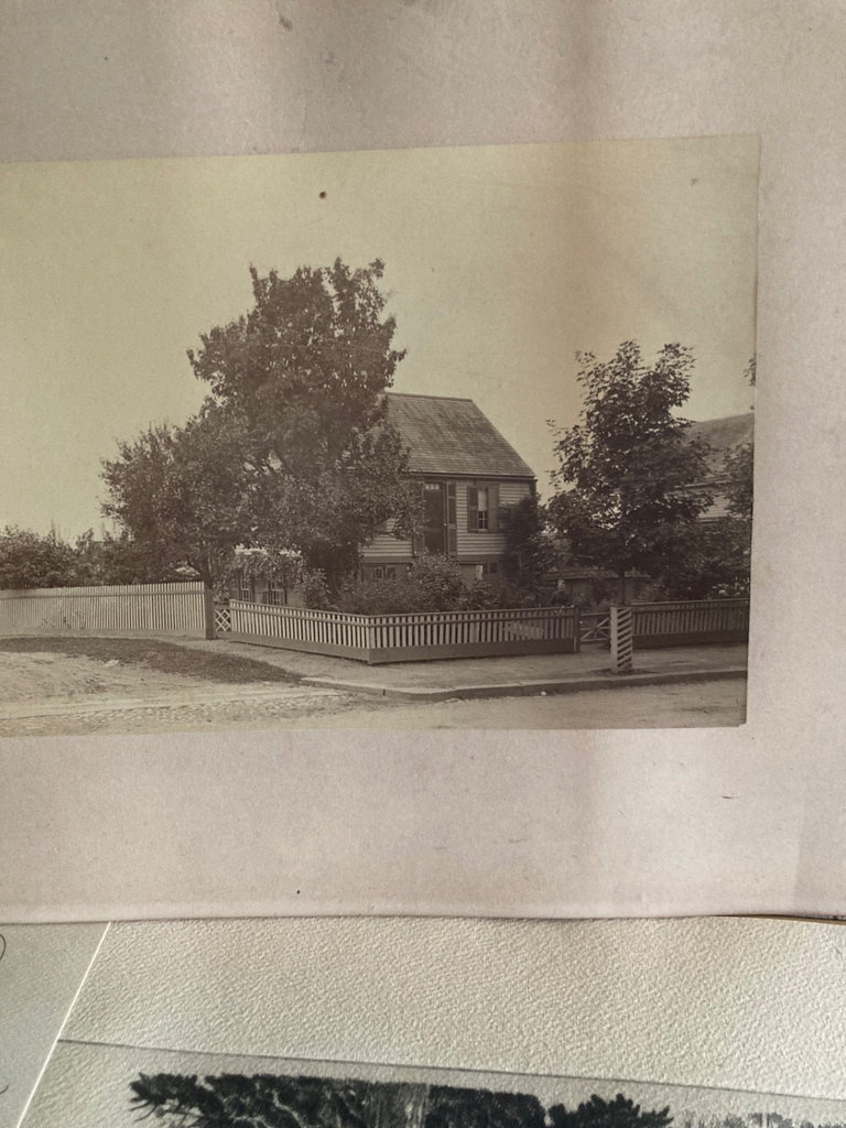 Collection of vintage prints and photographs of European landmarks and related artwork - image 8 of 10