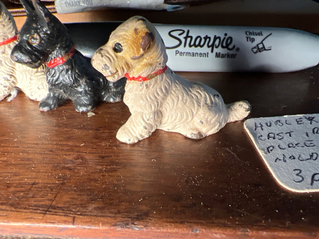 Three small dog figurines with collars - image 5 of 5