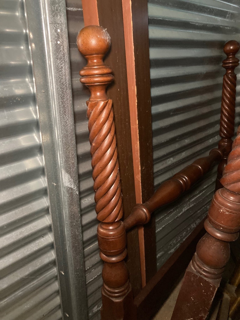 Antique mahogany bed frame with twisted posts - image 7 of 9