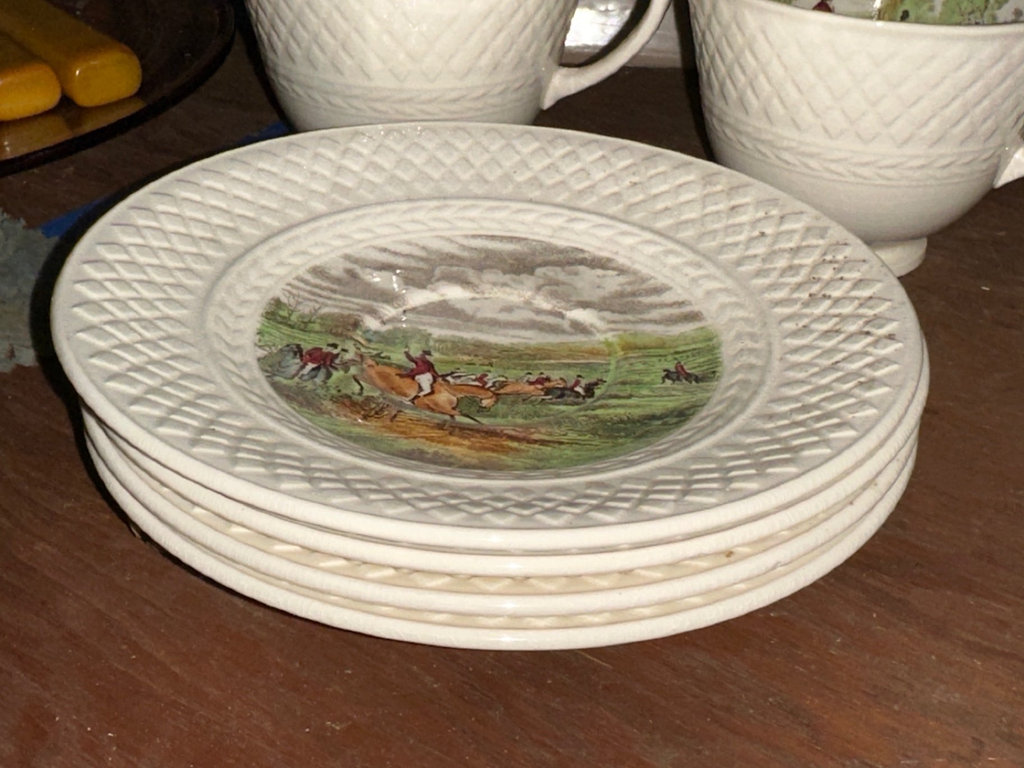 Dinnerware  - image 18 of 20