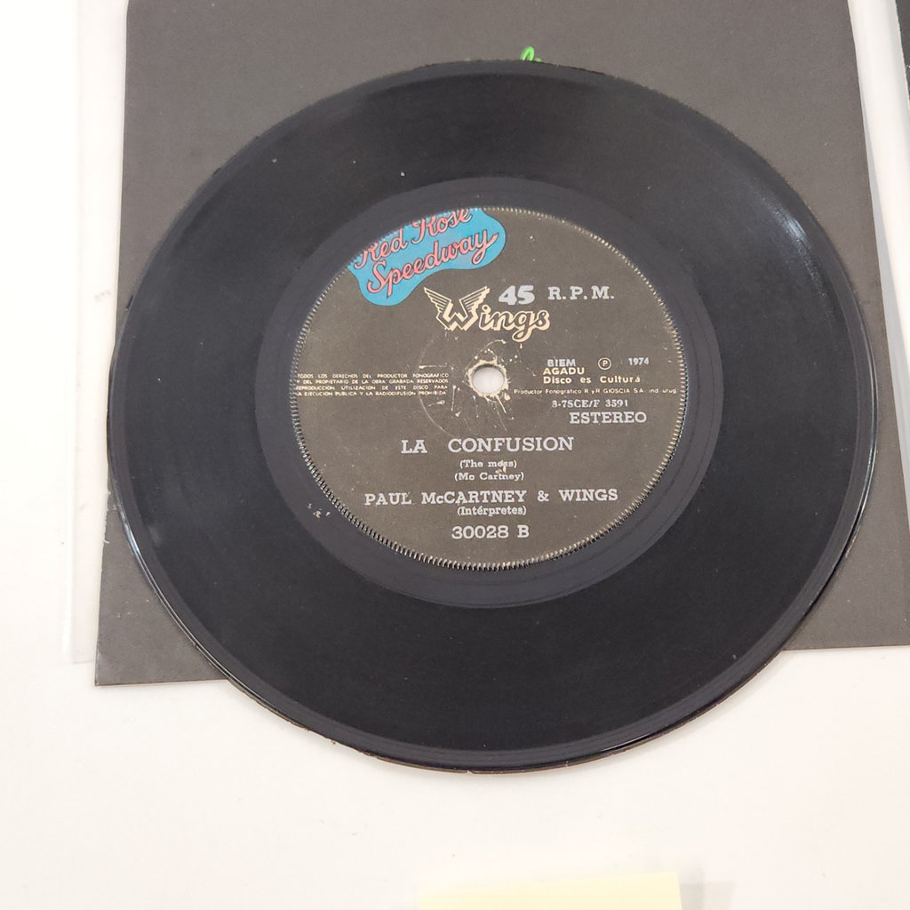 Wings / Harrison 7" Records x 2 - image 5 of 5