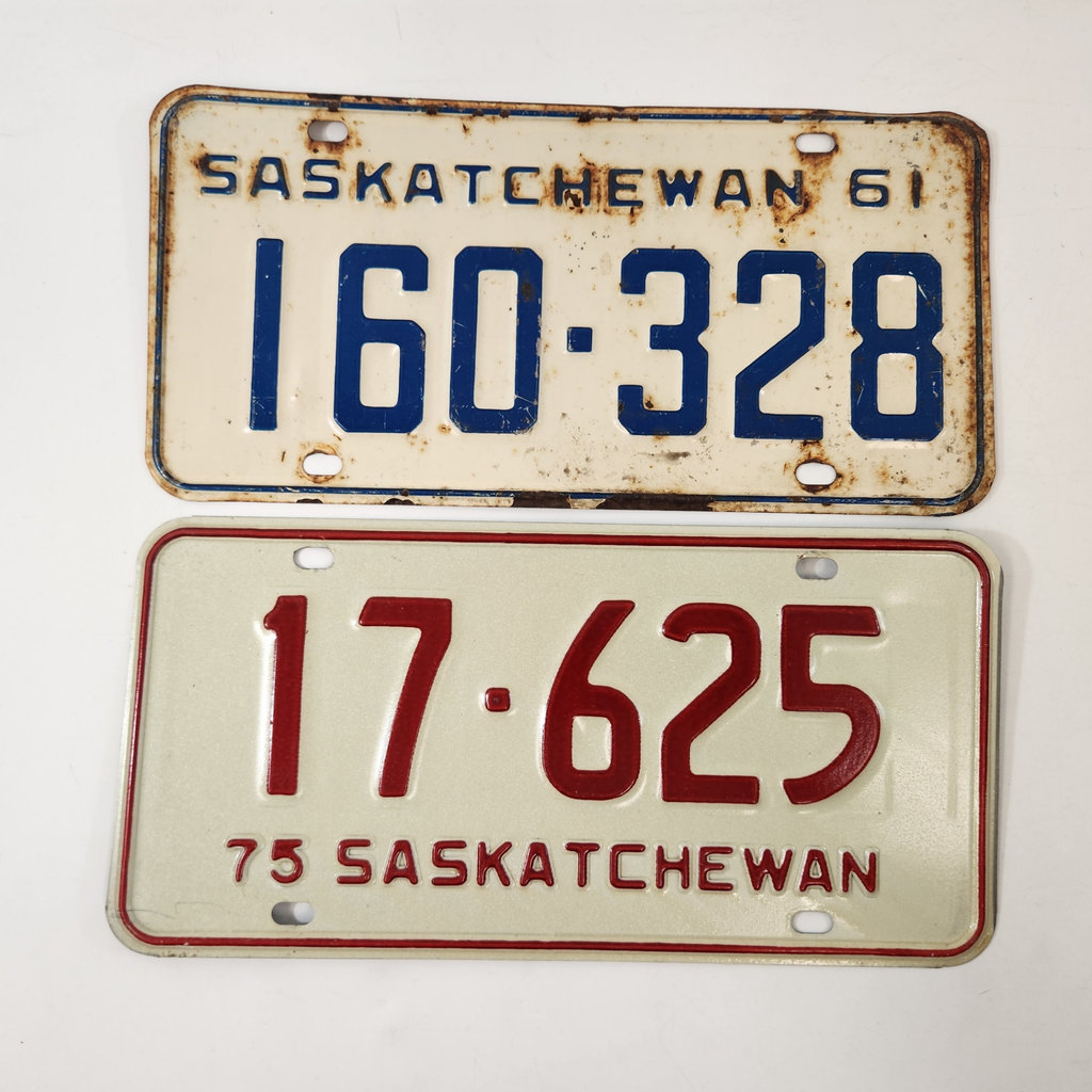 Vintage Saskatchewan License Plates - image 1 of 2