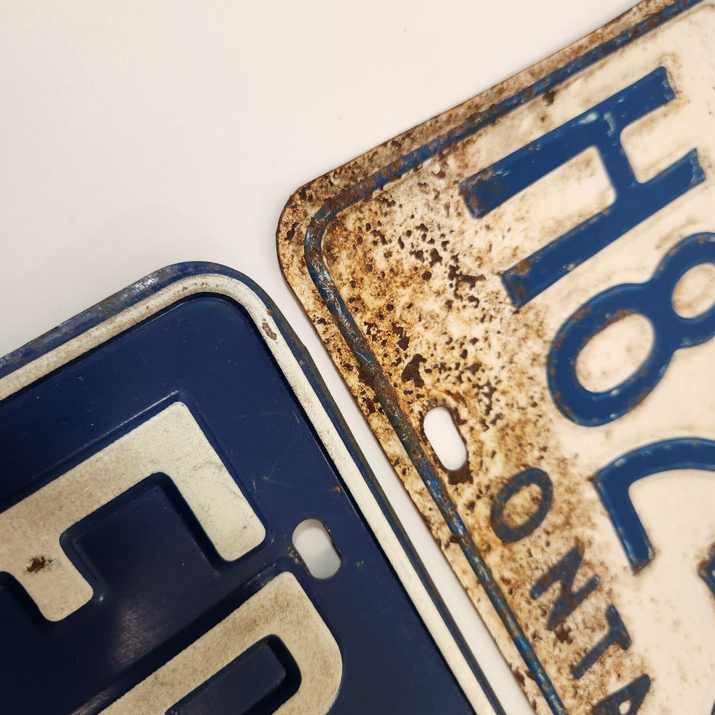 Vintage License Plates - image 2 of 3