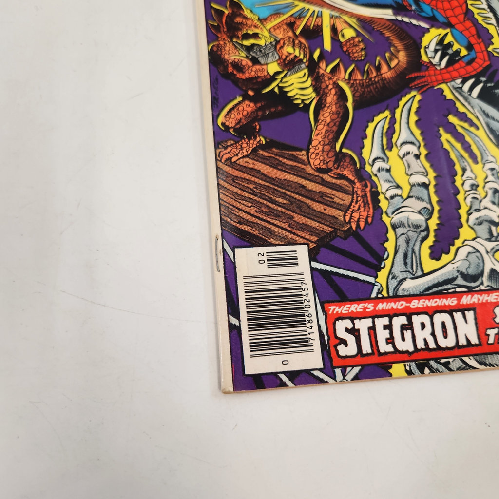Amazing Spider-man 165 - image 2 of 5