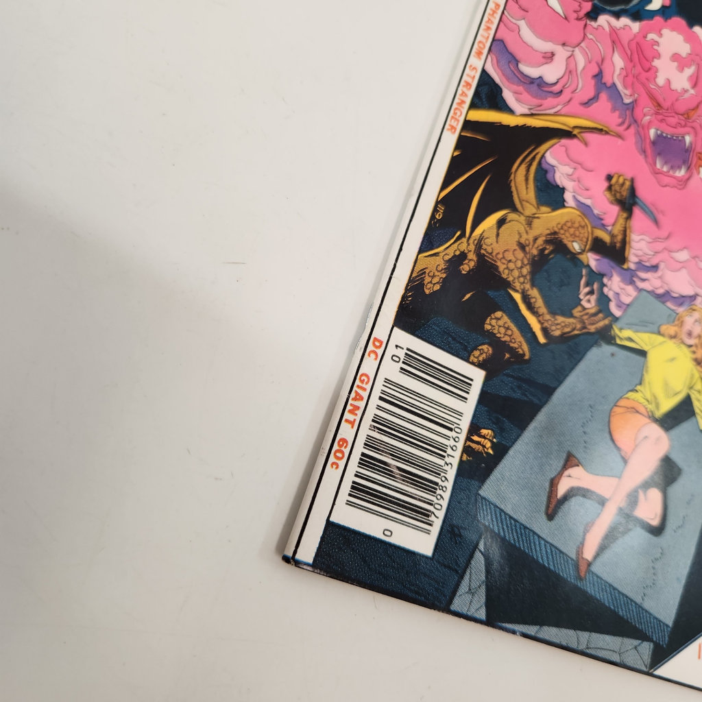 DC Superstars Presents 18 - image 2 of 7