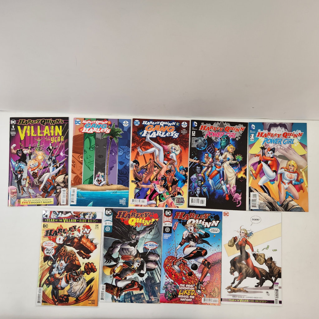 Harley Quinn Comics - image 1 of 6