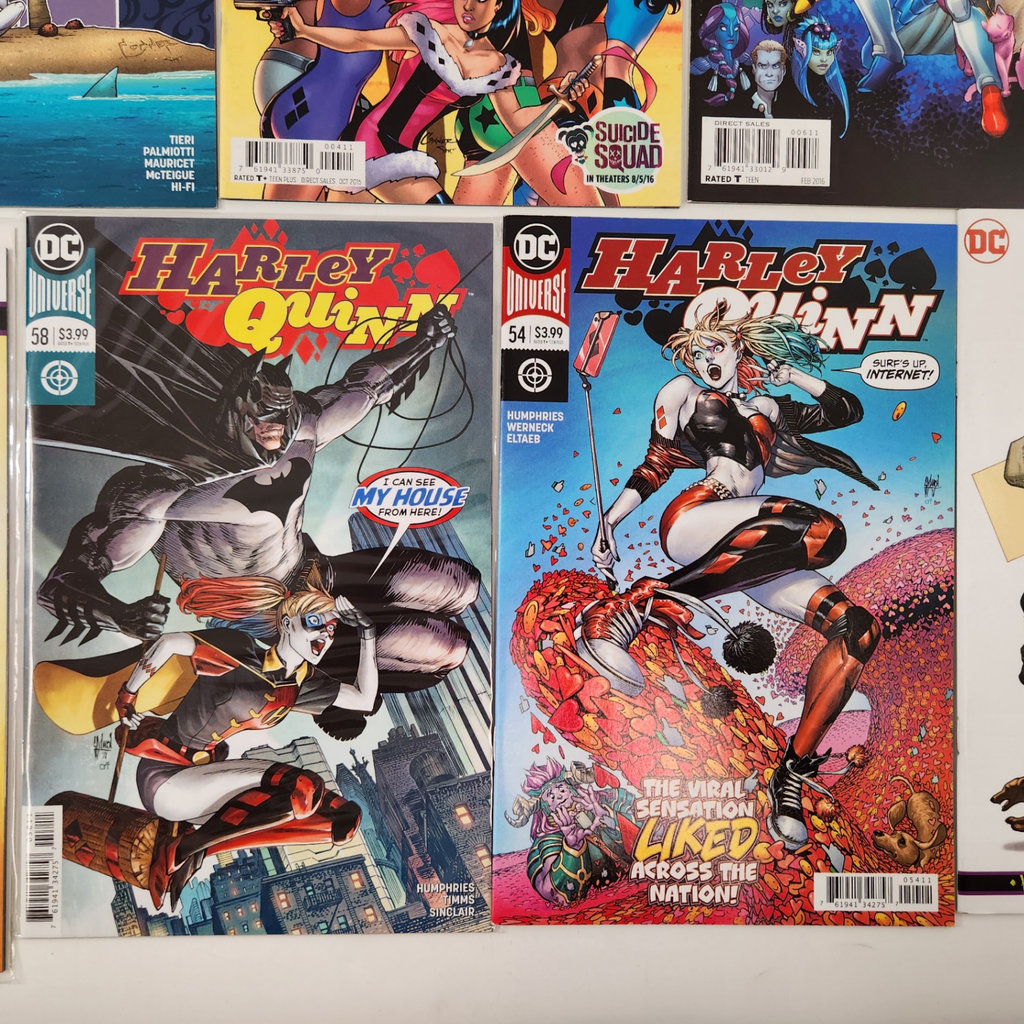 Harley Quinn Comics - image 4 of 6