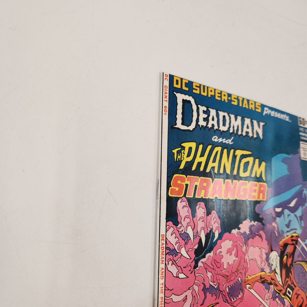 DC Superstars Presents 18 - image 3 of 7