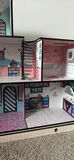 Multi-Level Dollhouse with Interior Rooms - thumbnail 3 of 4