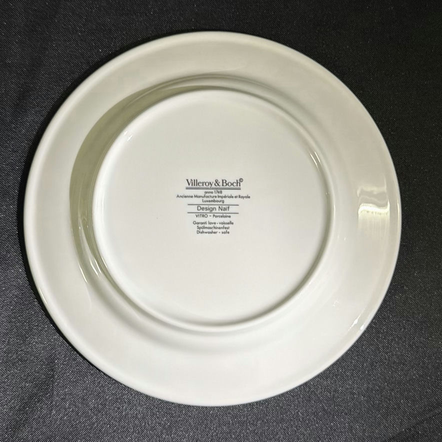 Villeroy & Boch Design Naif Porcelain Tableware Set - image 3 of 6