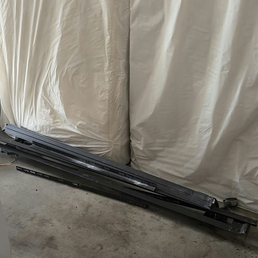 Twin boxspring and Mattresse with Bed Frame Rails - image 4 of 5