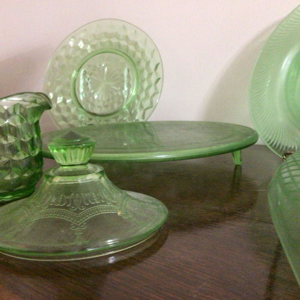 Green glassware collection (plates, bowls, and serving pieces) - image 6 of 6