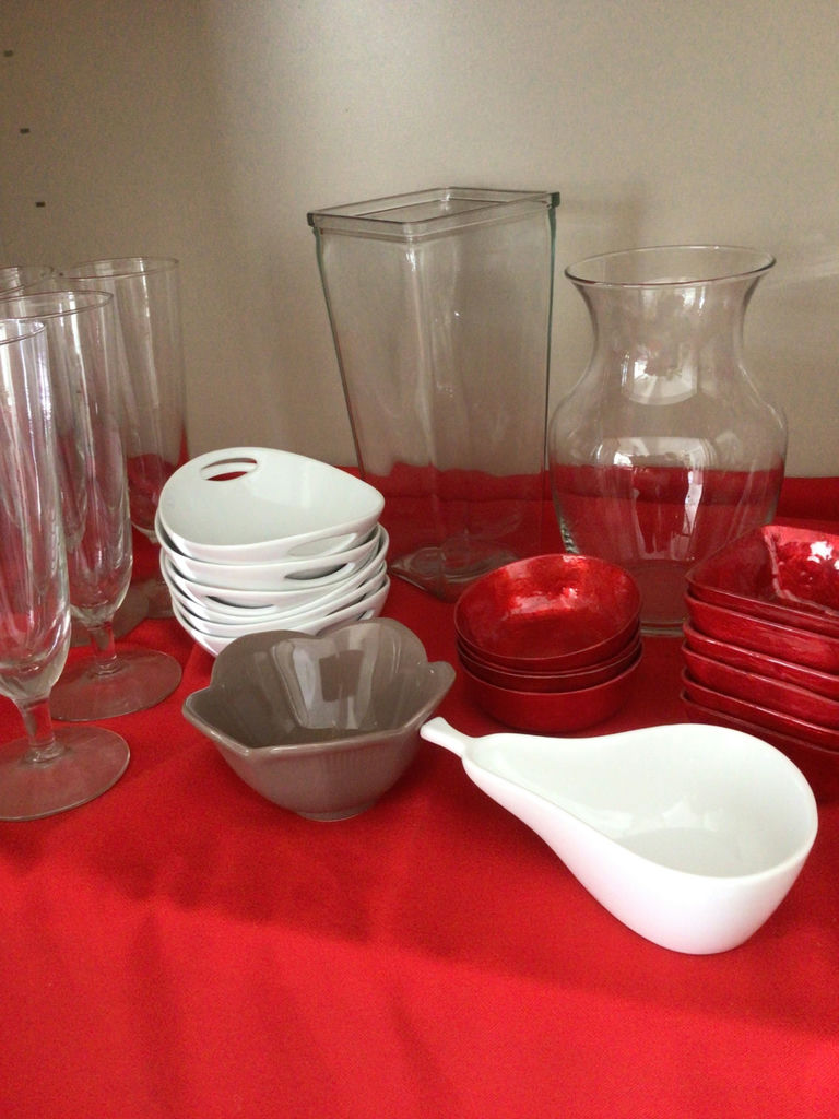 Assorted glassware and dishware - image 3 of 5