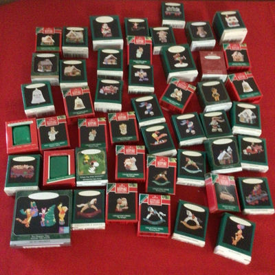 Keepsake Collector's Series Christmas Ornaments - Image 1 of 6