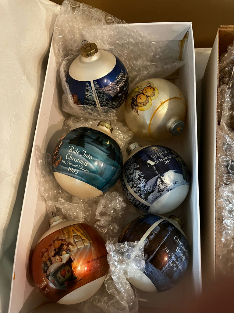 Assorted Christmas ornament collection - image 2 of 3