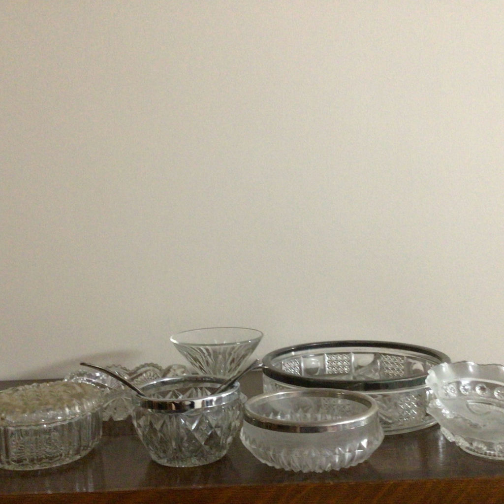 RrAssorted Clear Glass Serving Bowls and Dishes - image 2 of 5