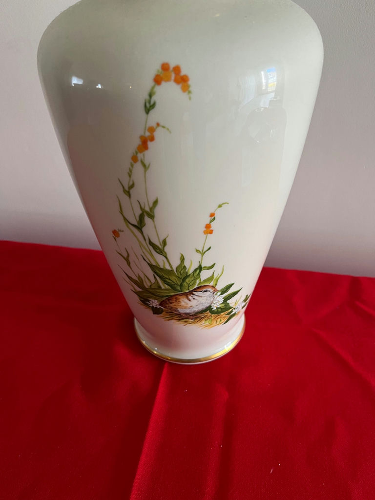 Lenox Chukar Game Bird Vase (Limited Edition) - image 2 of 3