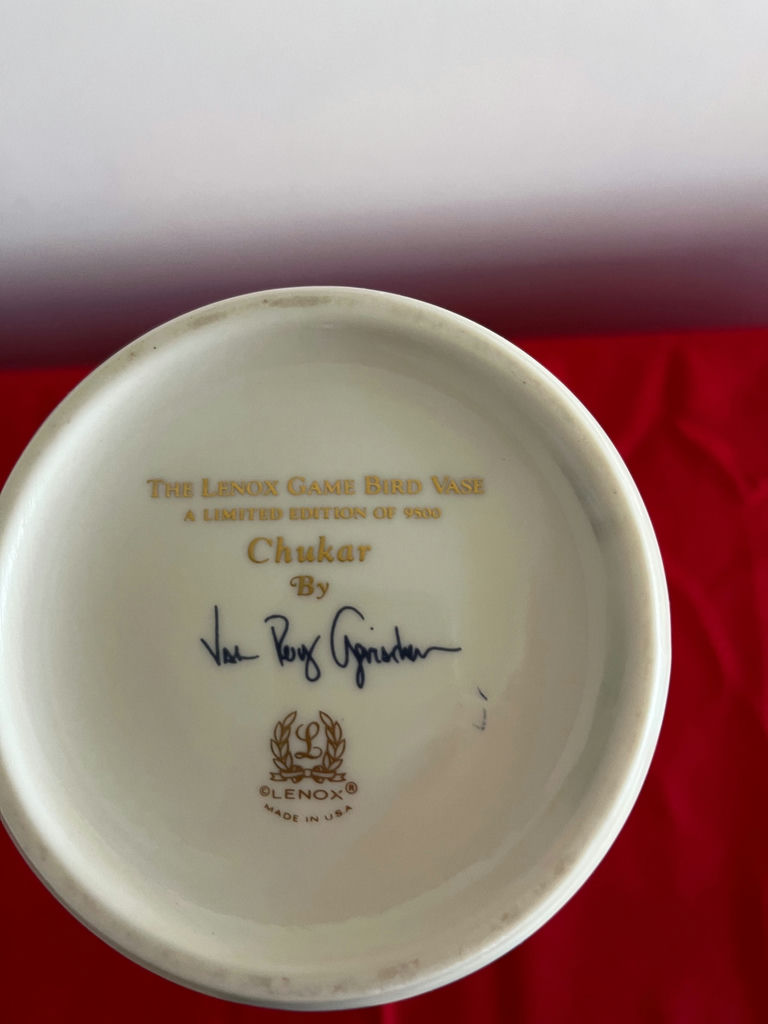 Lenox Chukar Game Bird Vase (Limited Edition) - image 3 of 3