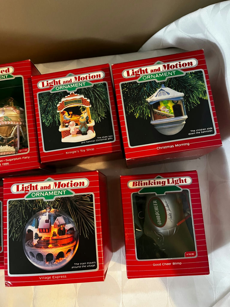 Boxed Lighted Christmas Ornaments - image 1 of 3