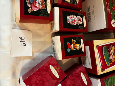 Keepsake Christmas Ornaments and Holiday Figurines - Image 1 of 5