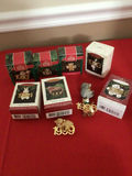 Hallmark Keepsake Collector's Series Ornaments (1999) - thumbnail 1 of 2