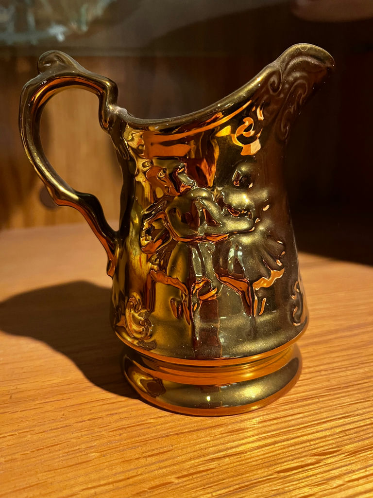 Decorative ceramic lidded dish and pitcher - image 5 of 6
