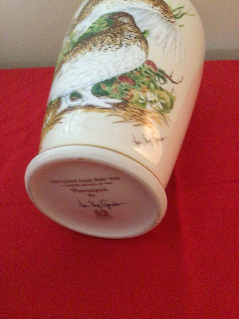 Porcelain vase with partridge birds - image 3 of 3