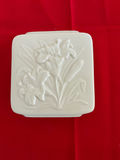 Lenox The Winter Bouquet Sleigh and Matching Ivory Vase - thumbnail 3 of 6