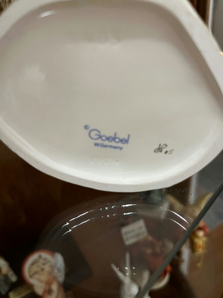 Goebel Porcelain Figurine Collection - image 4 of 6