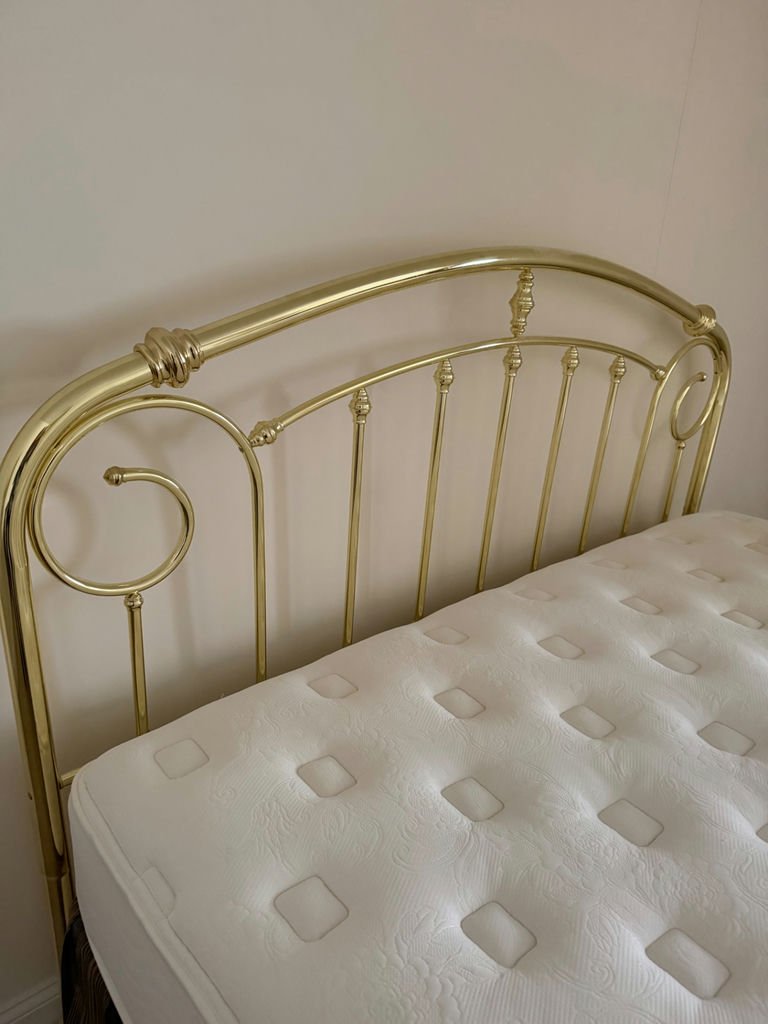 King size Gold metal bed frame with white mattress - image 3 of 3