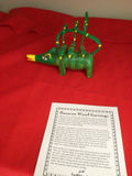 Green Oaxaca Alebrije wooden sculpture signed Feliciano Santiago - thumbnail 1 of 2