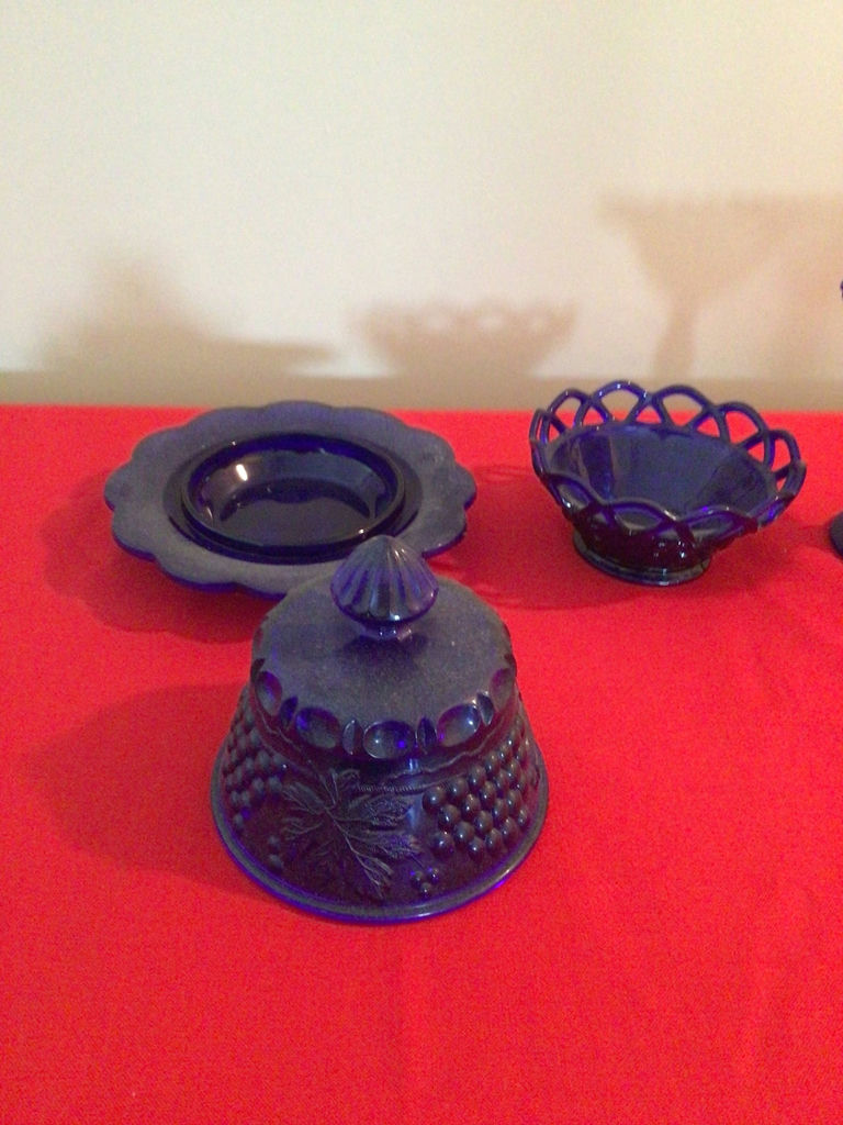 Cobalt blue glass lidded jar, openwork bowl, and stemmed compote - image 2 of 3