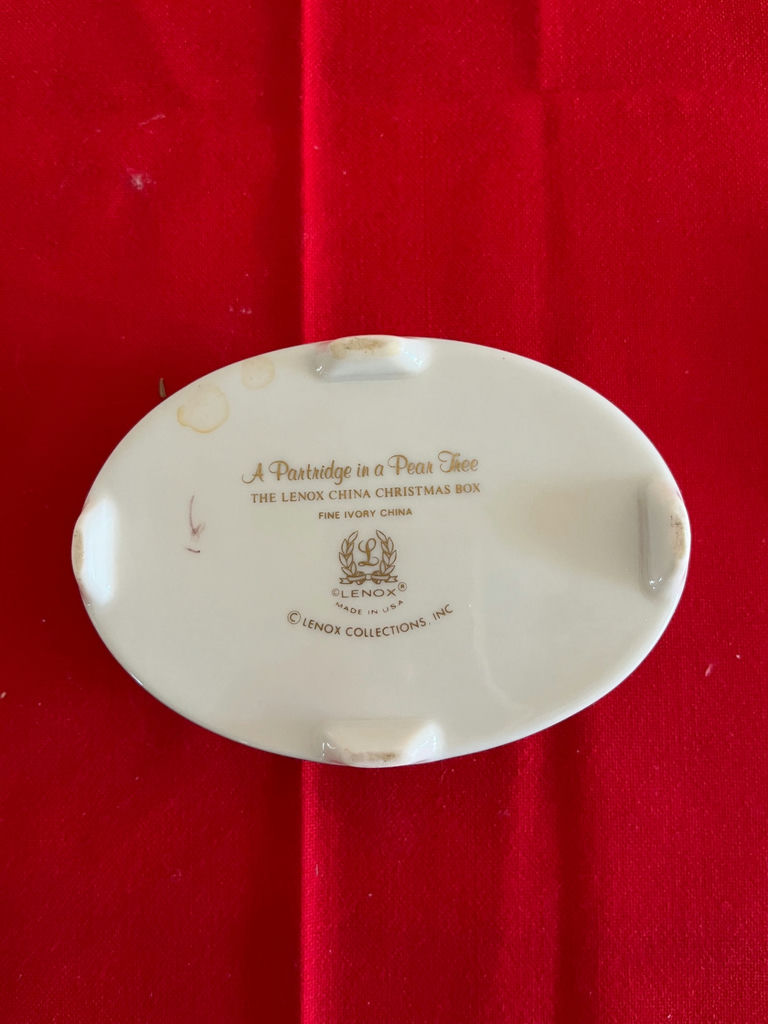 Lenox Christmas Trinket Box - image 3 of 3