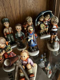 Decorative Hummel ceramic figurine collection - thumbnail 3 of 5