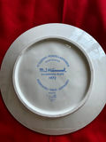 M.J. Hummel Annual Plates (1972–1975) - thumbnail 3 of 8