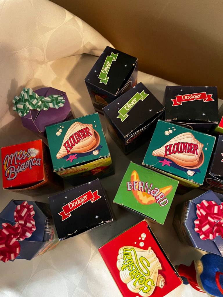 Disney character-themed holiday gift boxes with plush mice - image 4 of 5