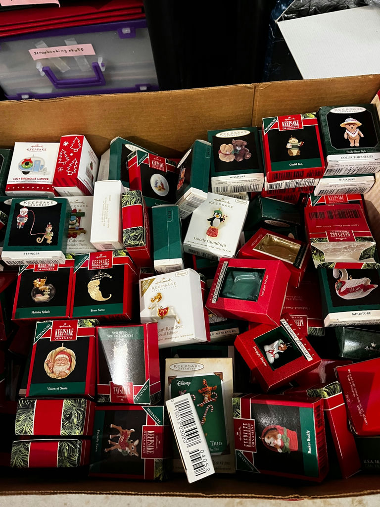 Keepsake Miniature Christmas Ornaments Collection - image 3 of 3