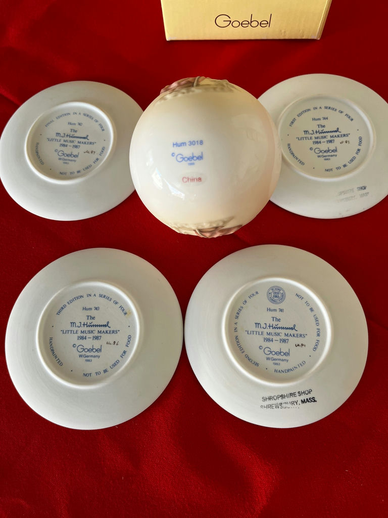 Goebel M.J. Hummel Little Music Makers porcelain plates and ornament set - image 2 of 2