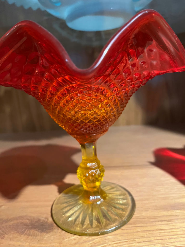 Amber diamond-cut goblet and red ruffled vase - image 2 of 3