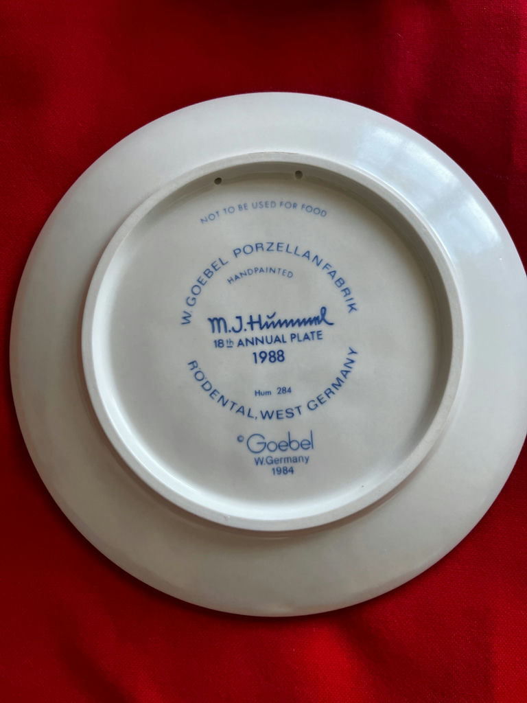 Hummel Annual Plates (1988–1991) - image 3 of 9